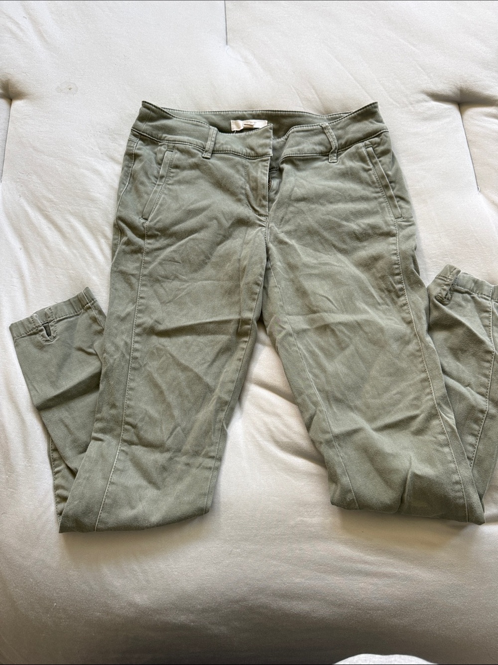 LOFT Olive Green Cropped Pants